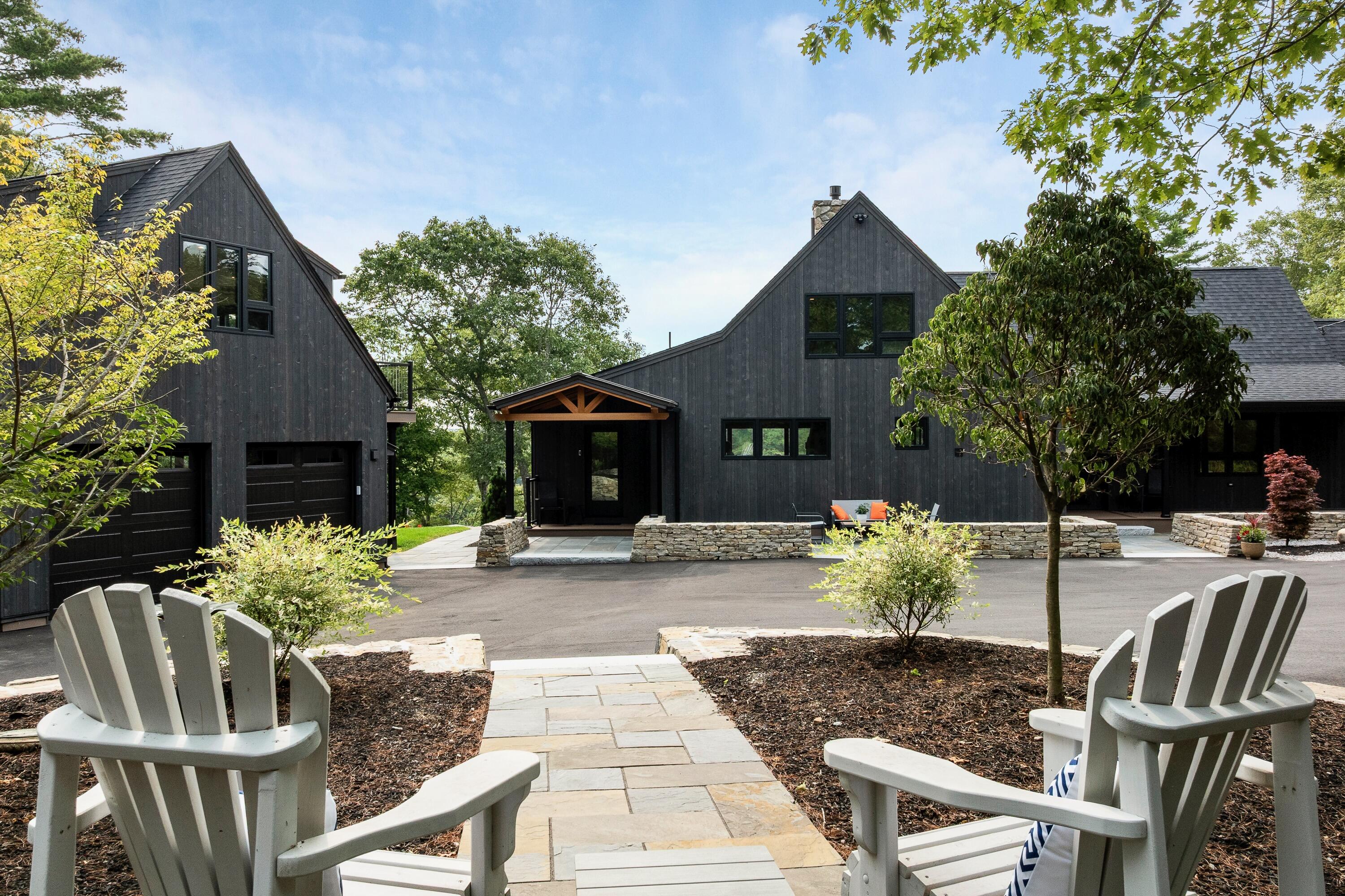 18 High Head Road Edgecomb ME 04556