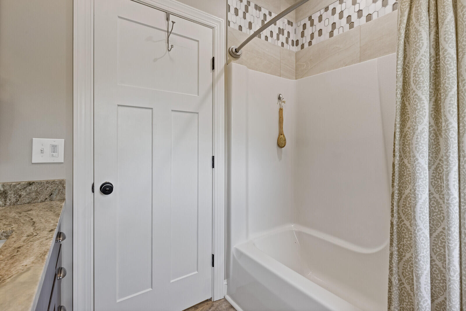 23 Elizabeth Way West Gardiner ME 04345