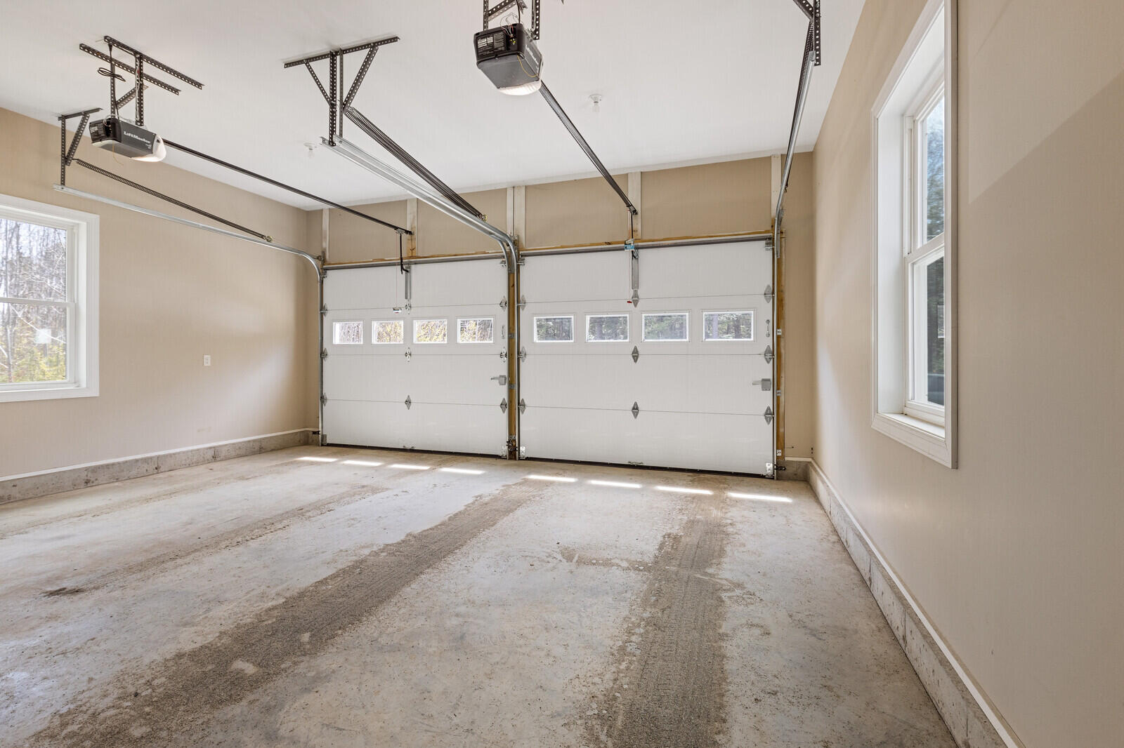 23 Elizabeth Way West Gardiner ME 04345