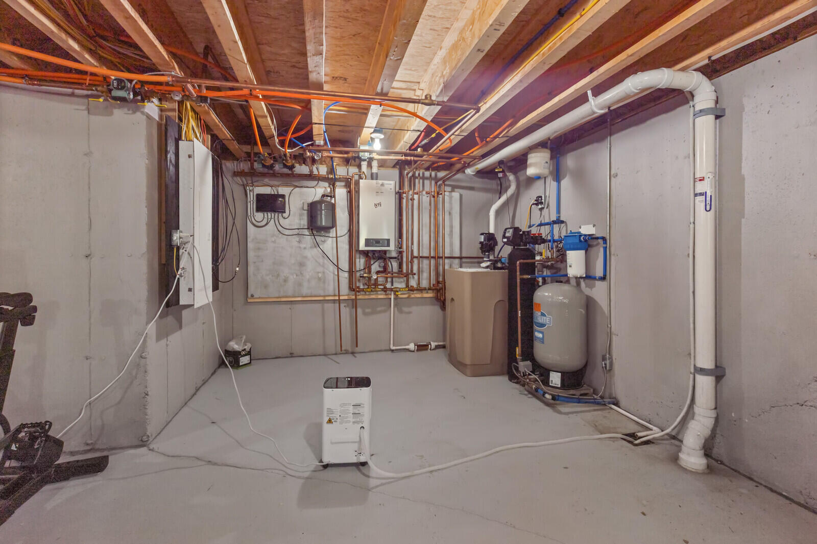 23 Elizabeth Way West Gardiner ME 04345