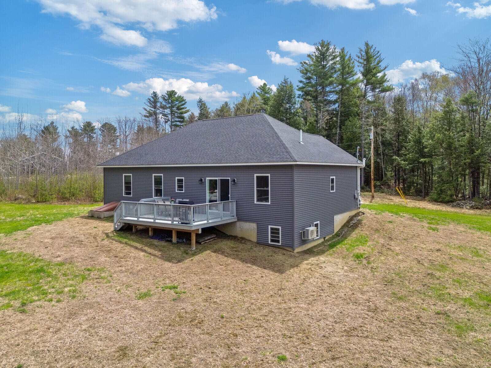 23 Elizabeth Way West Gardiner ME 04345