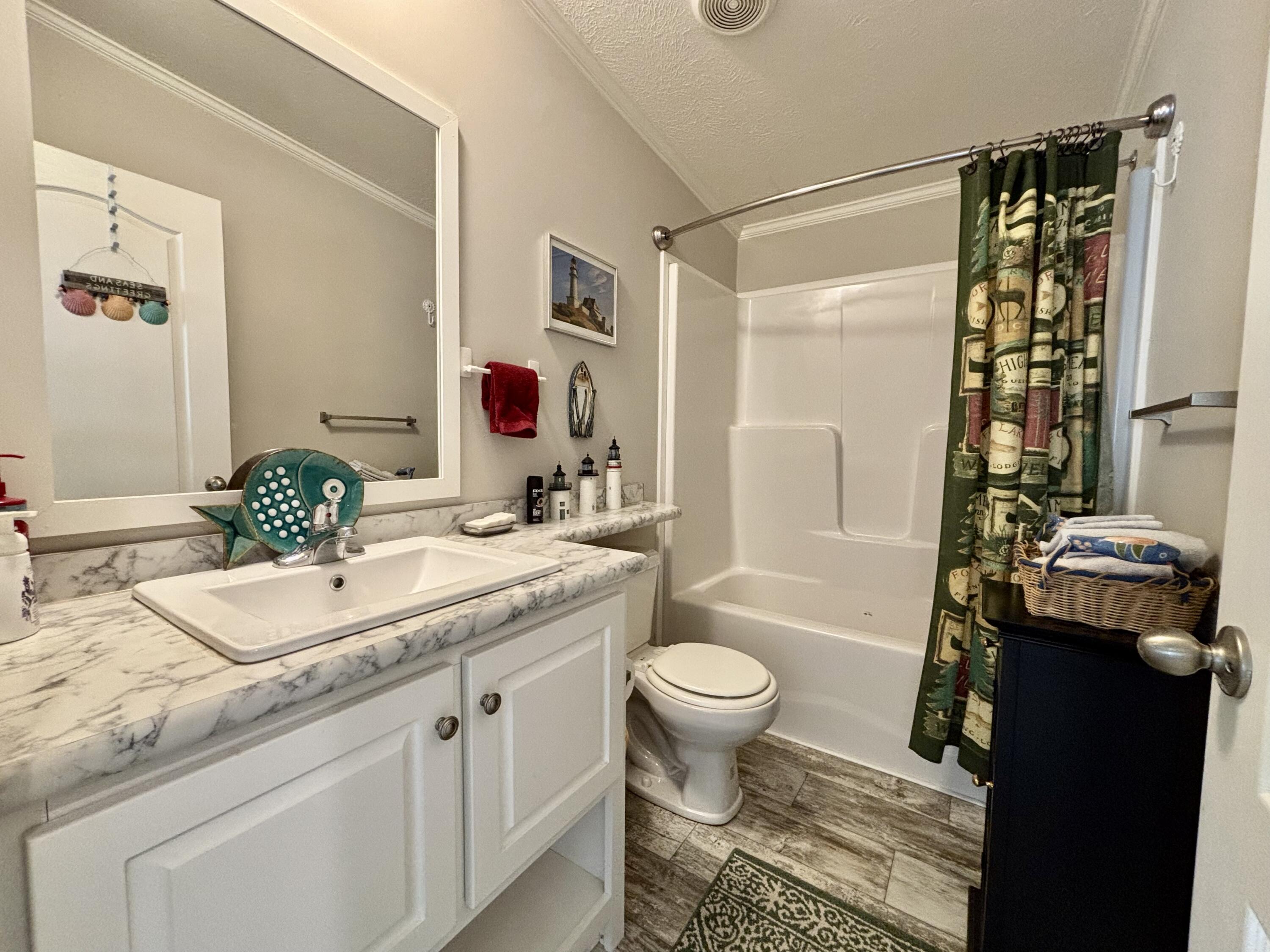 26 Stanley Drive Lisbon ME 04250