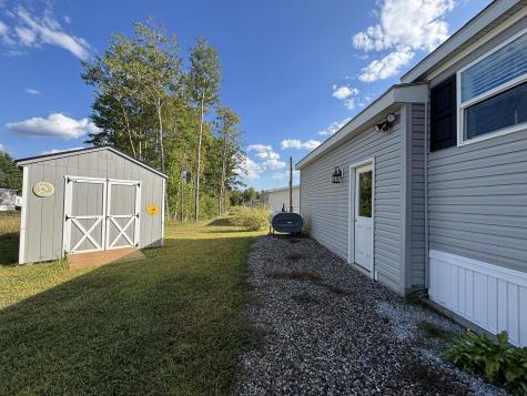 26 Stanley Drive Lisbon ME 04250