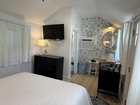 69 Cottage Street Ogunquit ME 03907