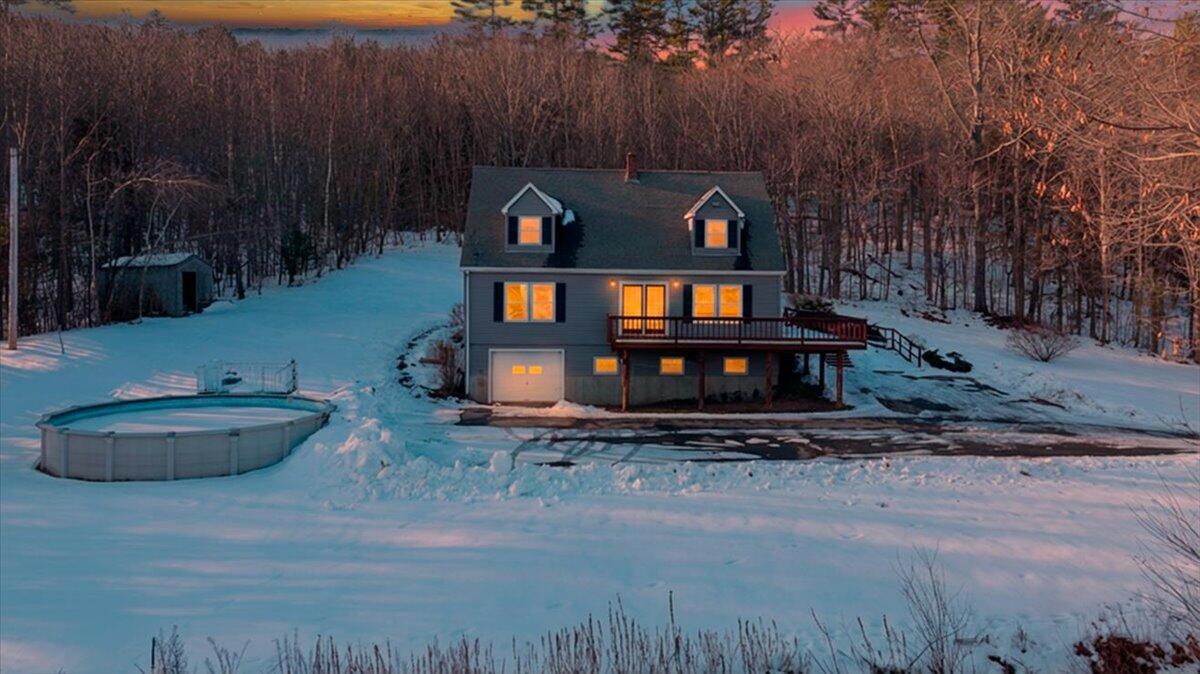 156 Lakeshore Drive Leeds ME 04263