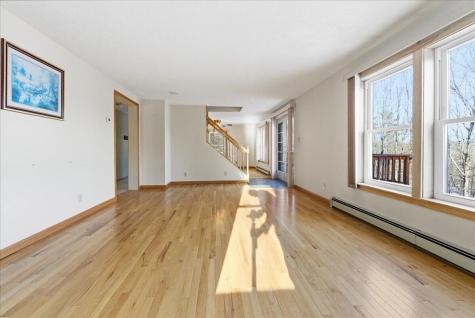 156 Lakeshore Drive Leeds ME 04263