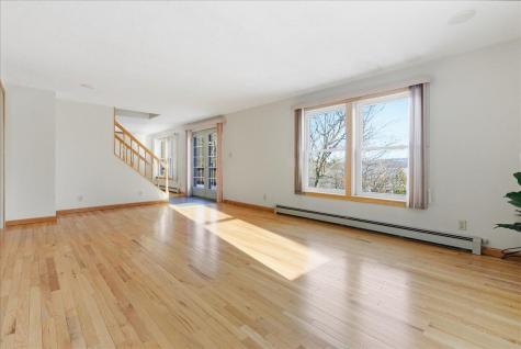 156 Lakeshore Drive Leeds ME 04263