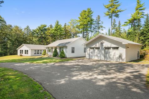 6 Artist's Way Lamoine ME 04605