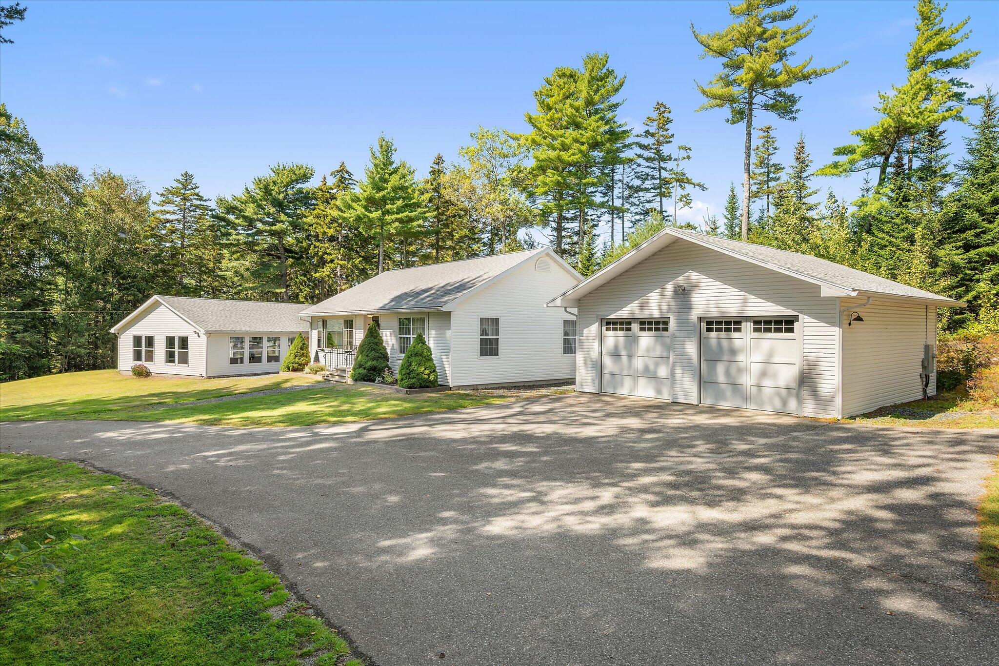 Lamoine ME, 6 Artist's Way