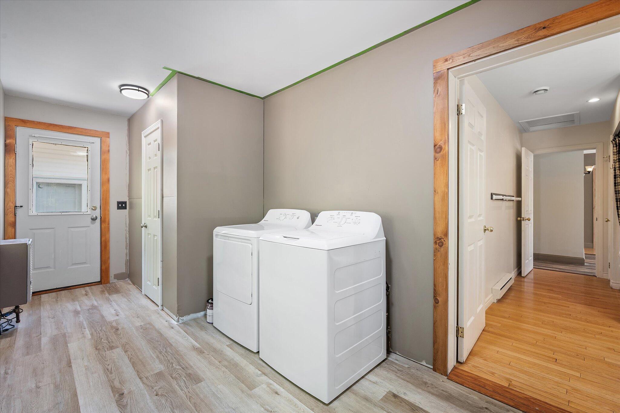 6 Artist's Way Lamoine ME 04605