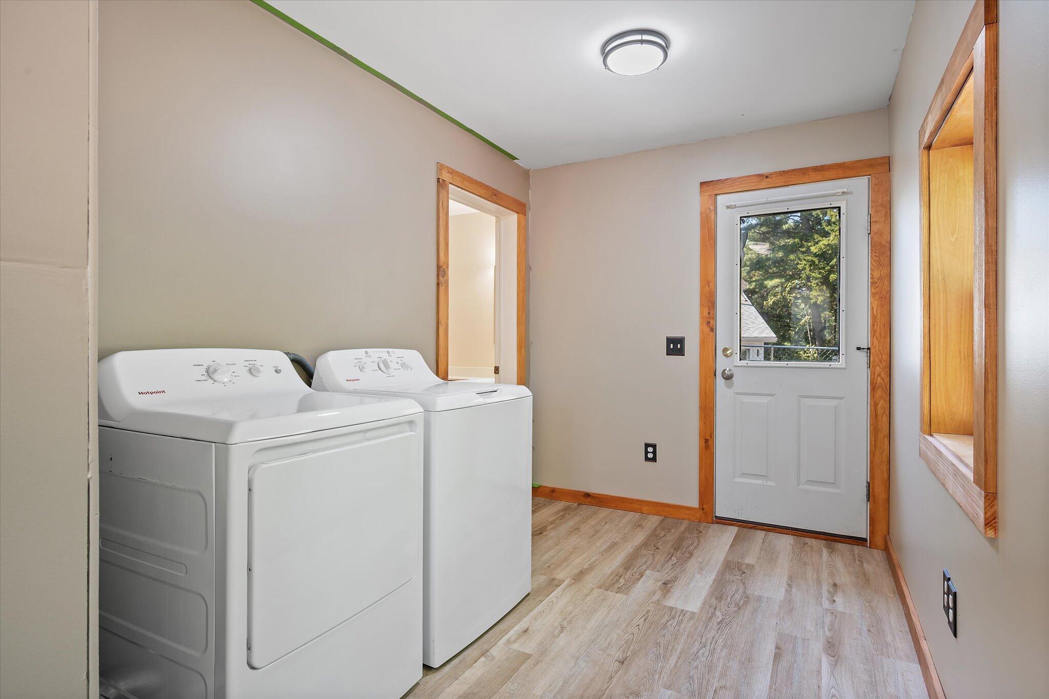 6 Artist's Way Lamoine ME 04605