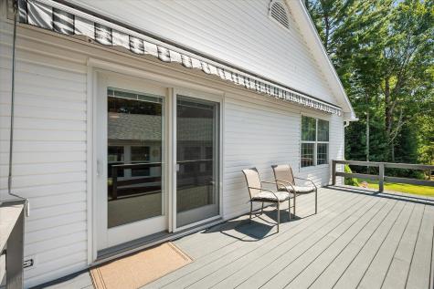 6 Artist's Way Lamoine ME 04605