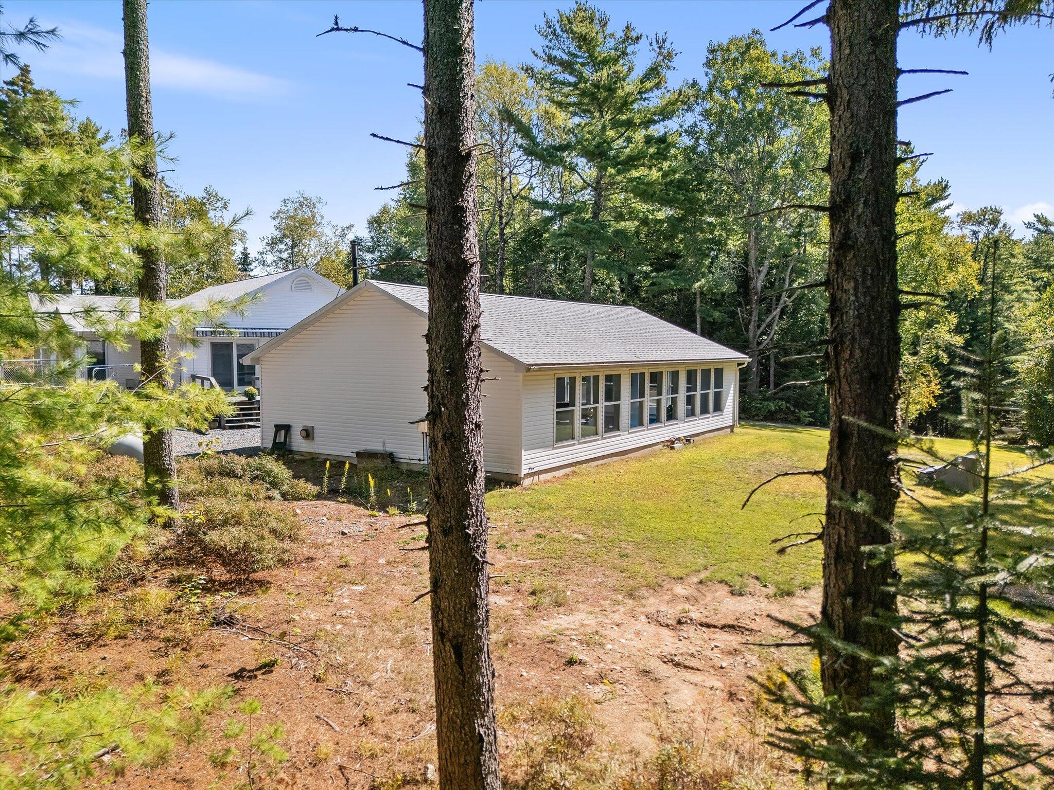 6 Artist's Way Lamoine ME 04605