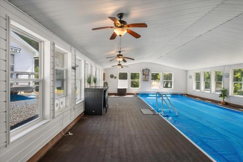 6 Artist's Way Lamoine ME 04605