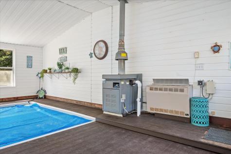 6 Artist's Way Lamoine ME 04605