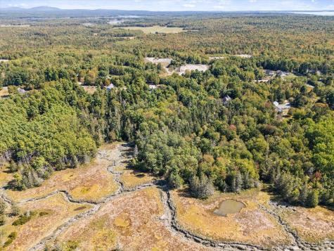 6 Artist's Way Lamoine ME 04605