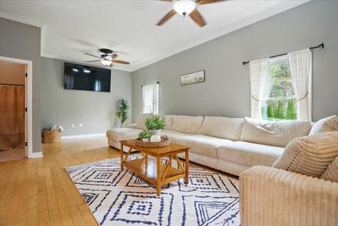 619 Bishop Hill Road Leeds ME 04263