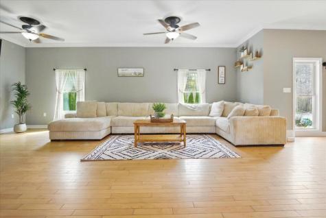 619 Bishop Hill Road Leeds ME 04263