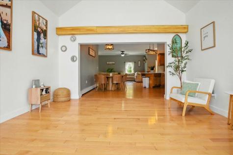 619 Bishop Hill Road Leeds ME 04263