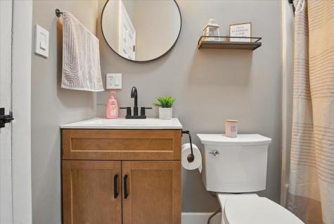 619 Bishop Hill Road Leeds ME 04263