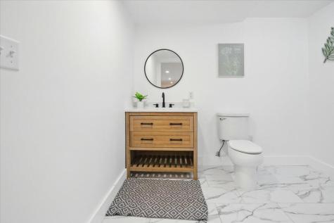 619 Bishop Hill Road Leeds ME 04263