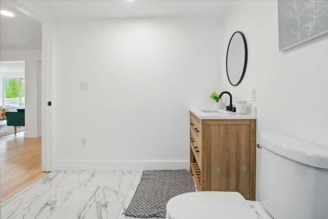 619 Bishop Hill Road Leeds ME 04263