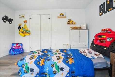 619 Bishop Hill Road Leeds ME 04263