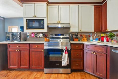 619 Bishop Hill Road Leeds ME 04263