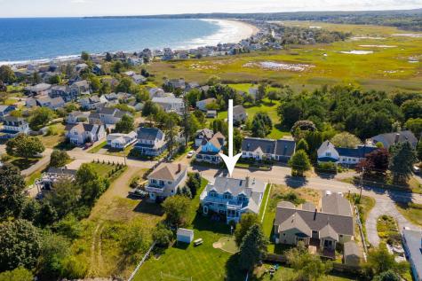 729 Ocean Avenue Wells ME 04090