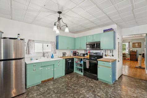 43 Elm Street Auburn ME 04210