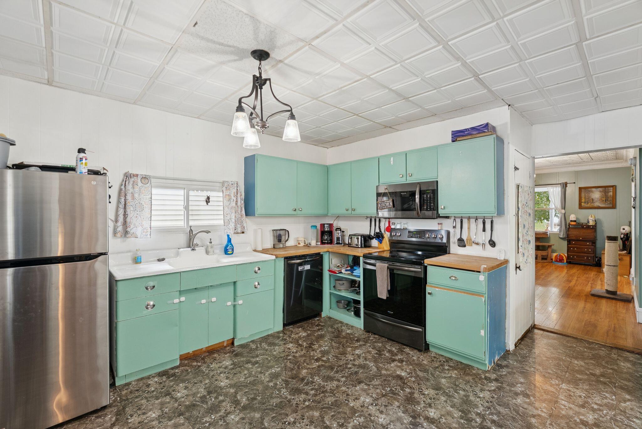 43 Elm Street Auburn ME 04210