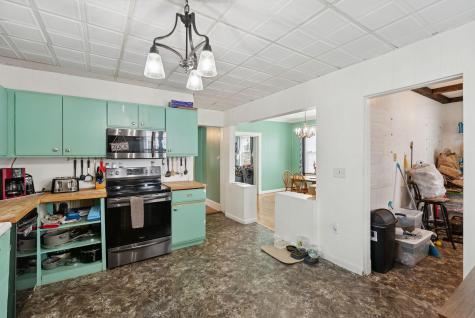 43 Elm Street Auburn ME 04210