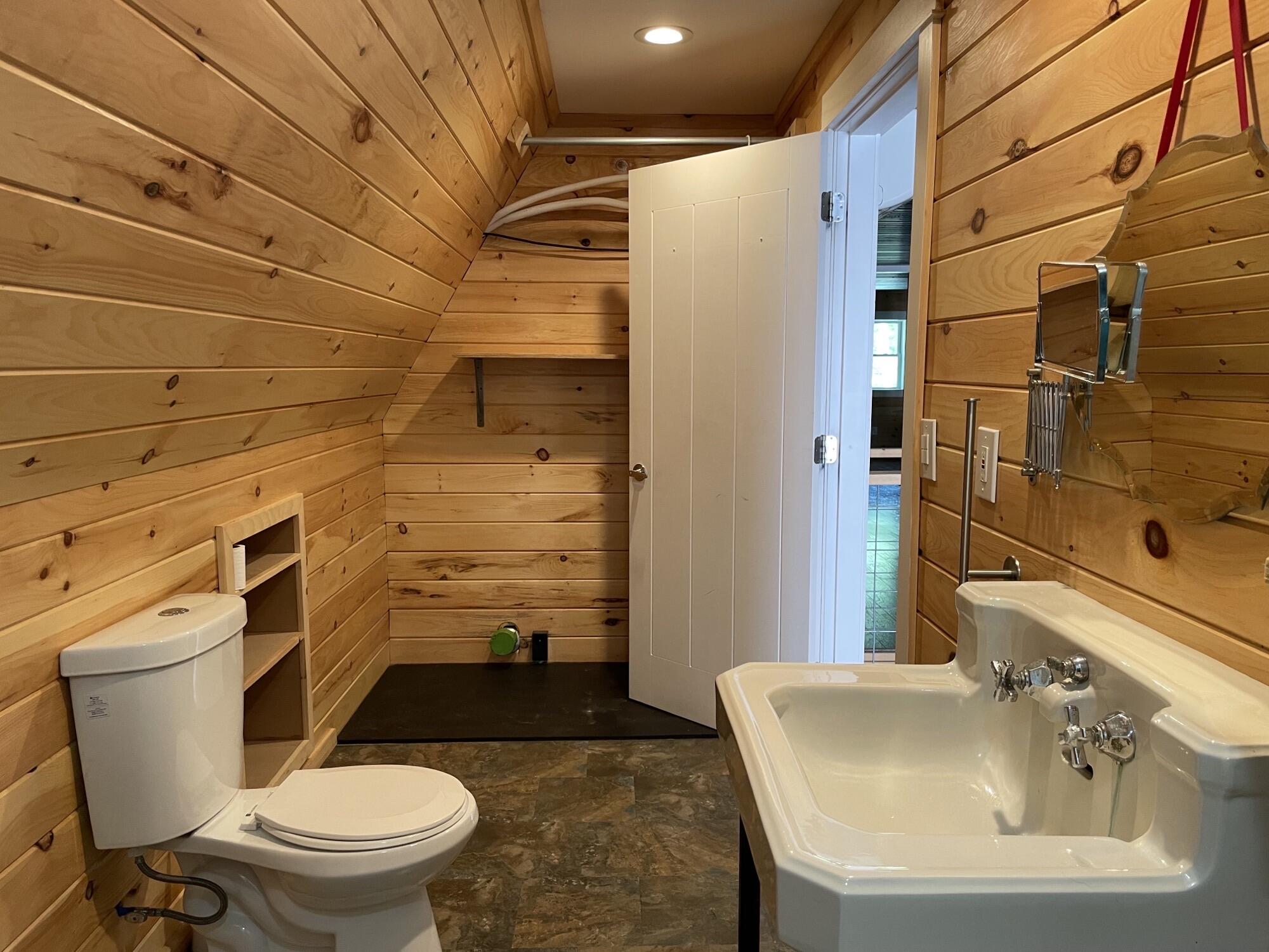 3579 Middle Road Sidney ME 04330