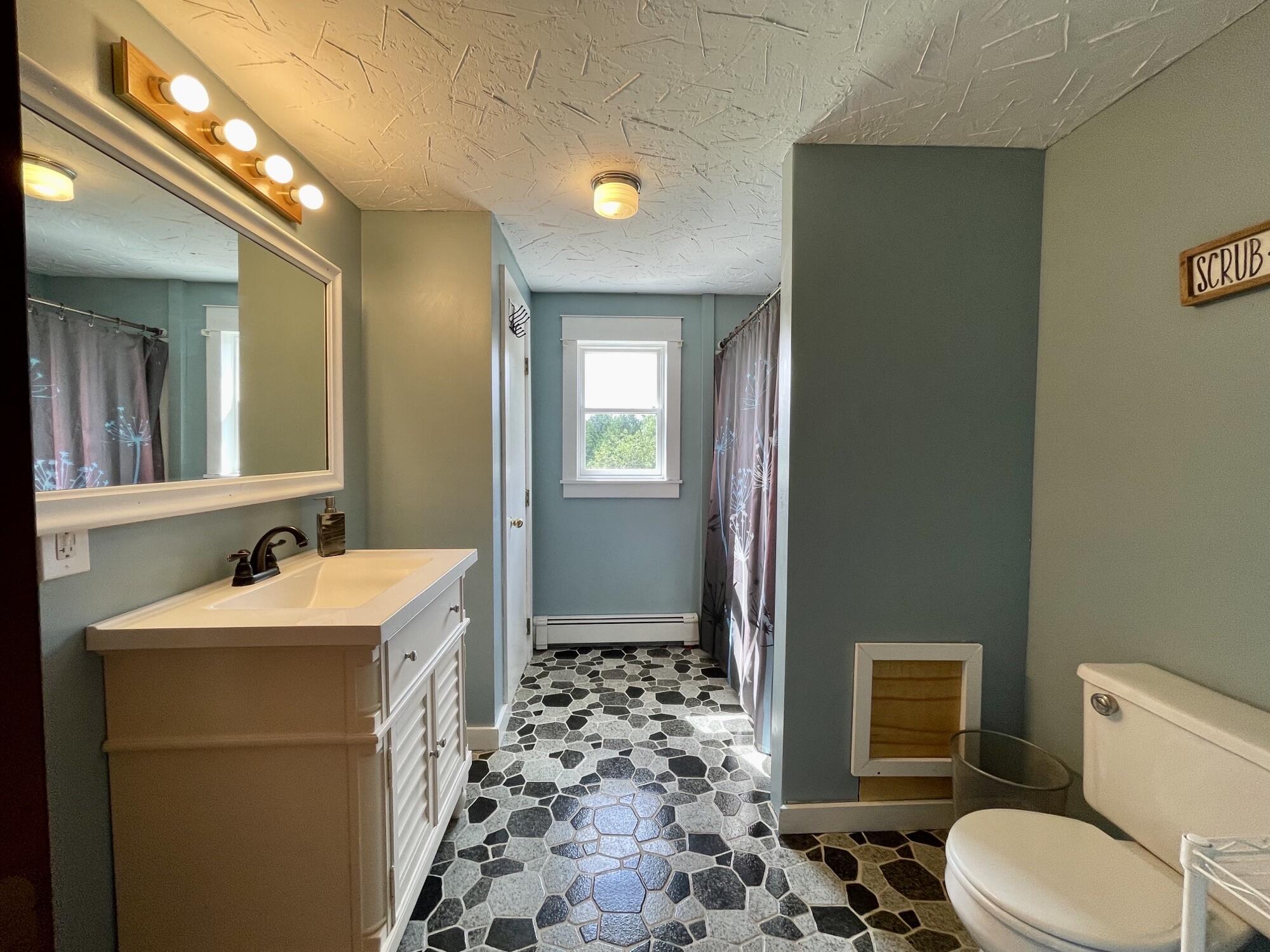 3579 Middle Road Sidney ME 04330