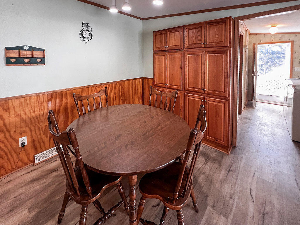 191 Sunset Cross Road Deer Isle ME 04627