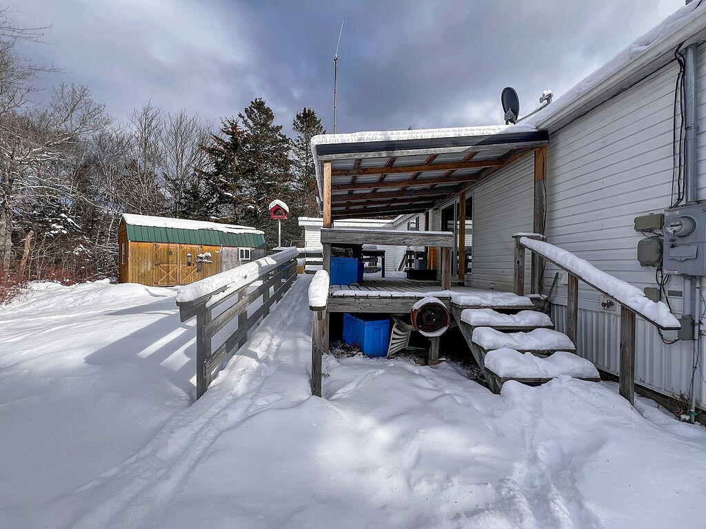 191 Sunset Cross Road Deer Isle ME 04627