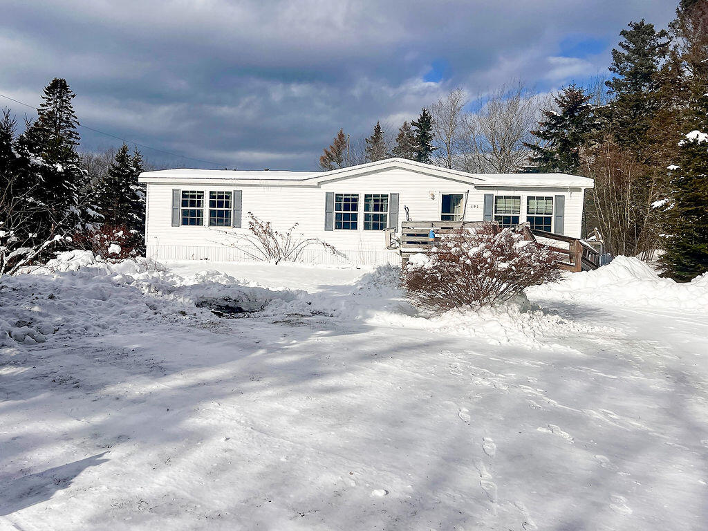 191 Sunset Cross Road Deer Isle ME 04627