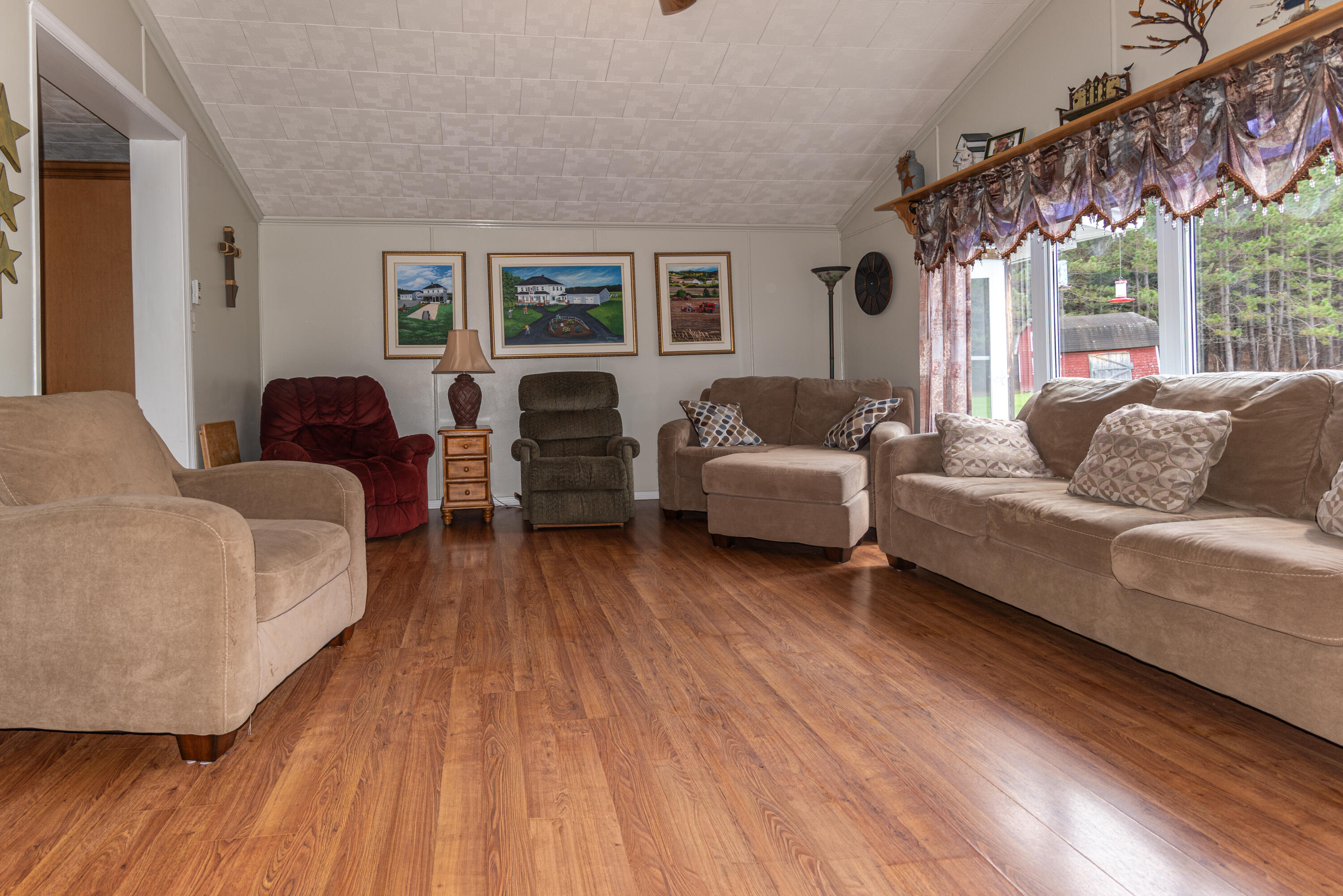 1327 Main Street Grand Isle ME 04746