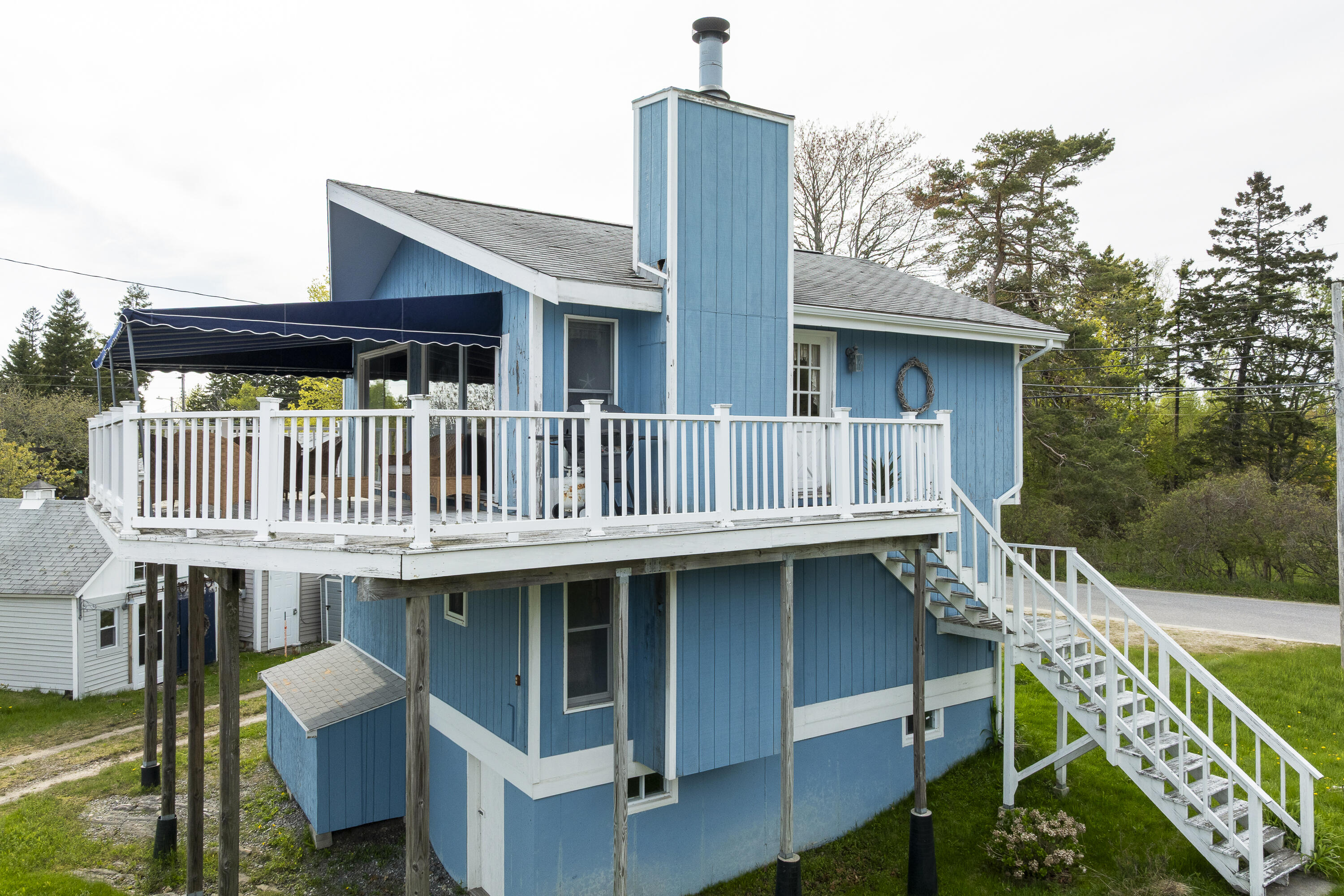 197 Ash Point Road Harpswell ME 04079