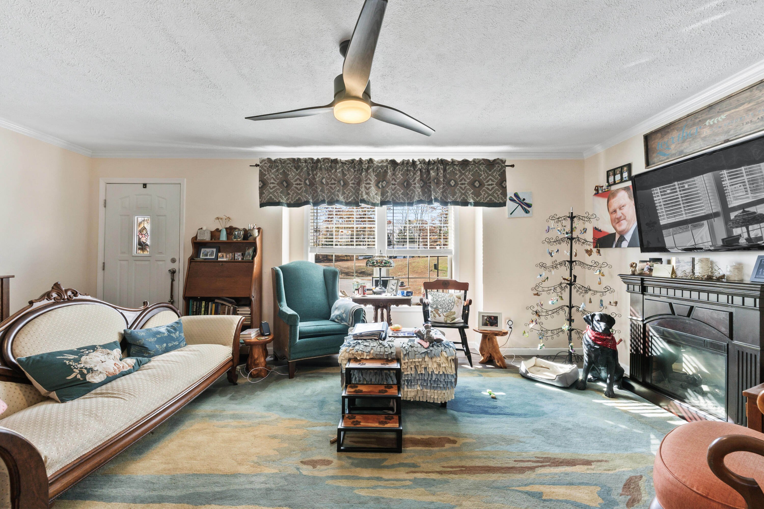 10 Settlement Loop Kittery ME 03904