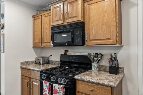 10 Settlement Loop Kittery ME 03904