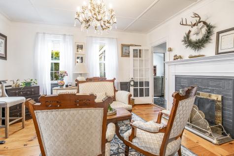 626 Us Route 1 Scarborough ME 04074