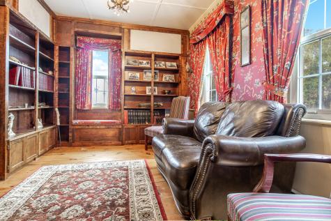 626 Us Route 1 Scarborough ME 04074