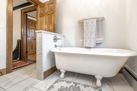 626 Us Route 1 Scarborough ME 04074