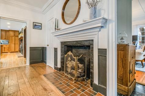 626 Us Route 1 Scarborough ME 04074