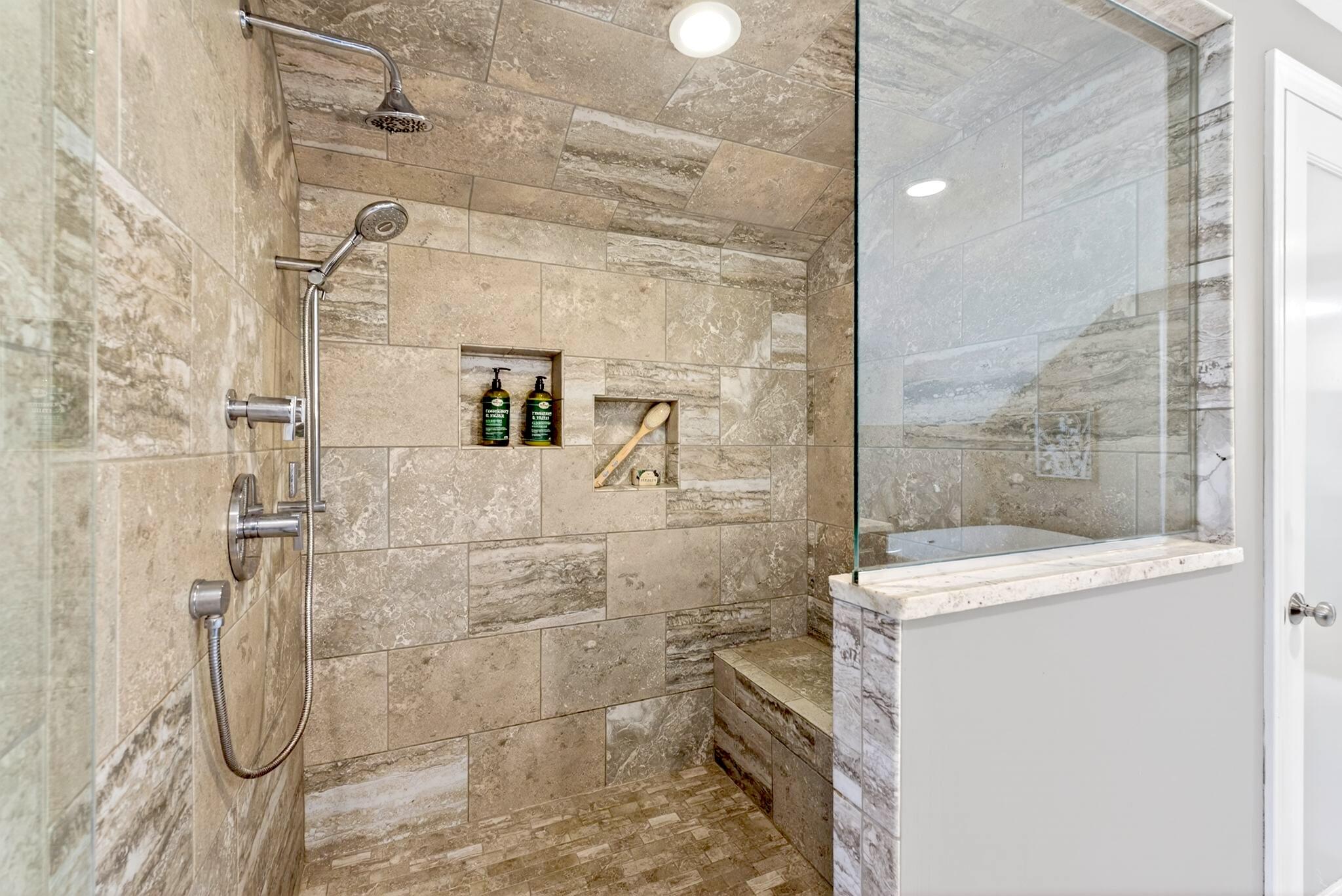 15 Thunder Road Saco ME 04072