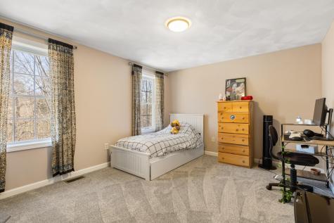 7 Cove Landing Kittery ME 03904