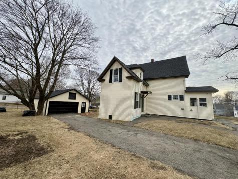 61 Park Street East Millinocket ME 04430