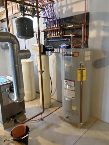 35 Deerfield Drive Brunswick ME 04011