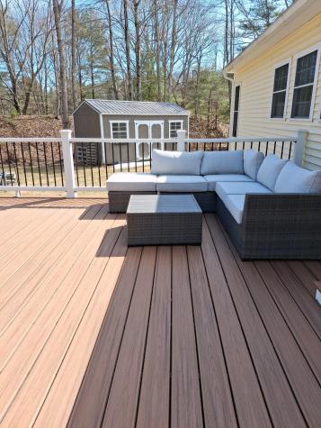 35 Deerfield Drive Brunswick ME 04011